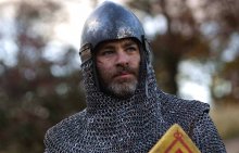 Трейлер фильма "Король вне закона": Крис Пайн на защите Шотландии